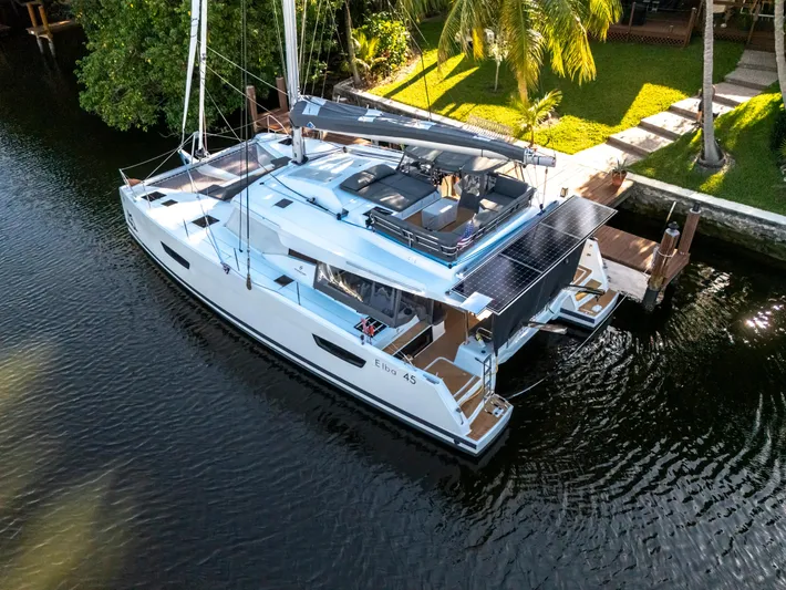 Temenos Yacht Photos Pics 