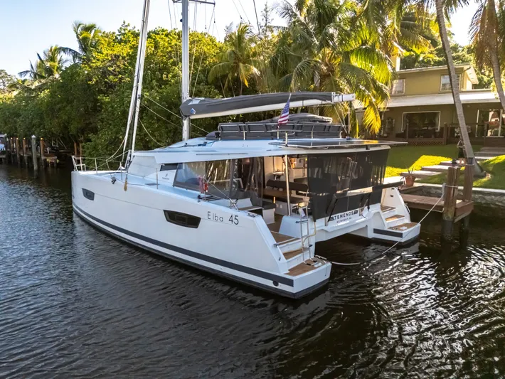 Temenos Yacht Photos Pics 