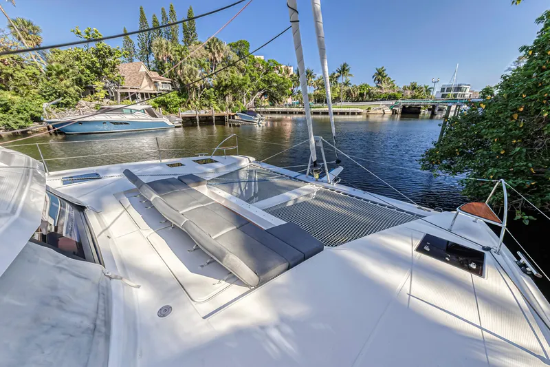 Temenos Yacht Photos Pics 