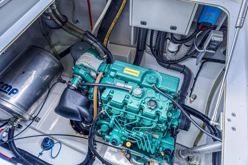 Temenos Yacht Photos Pics 