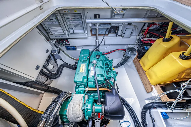 Temenos Yacht Photos Pics 