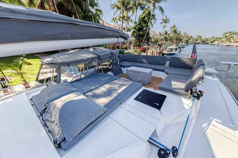 Temenos Yacht Photos Pics 