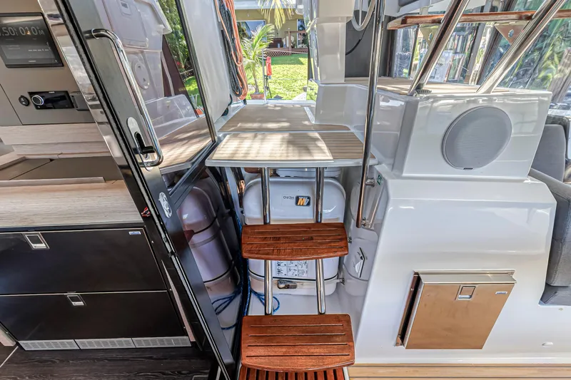 Temenos Yacht Photos Pics 