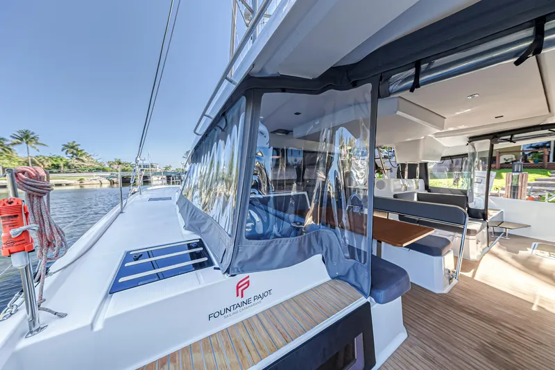 Temenos Yacht Photos Pics 