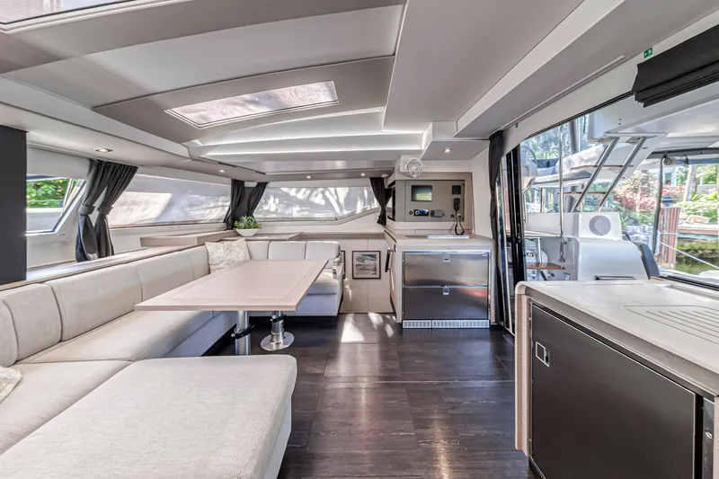 Temenos Yacht Photos Pics 