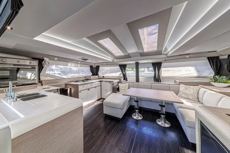 Temenos Yacht Photos Pics 