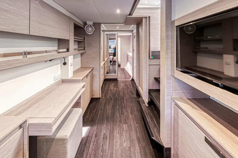 Temenos Yacht Photos Pics 