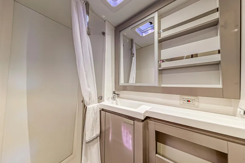 Temenos Yacht Photos Pics 