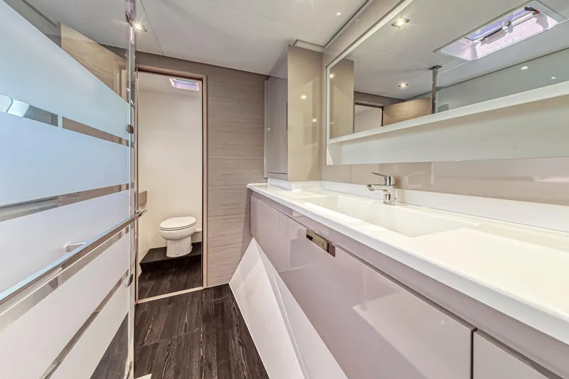 Temenos Yacht Photos Pics 