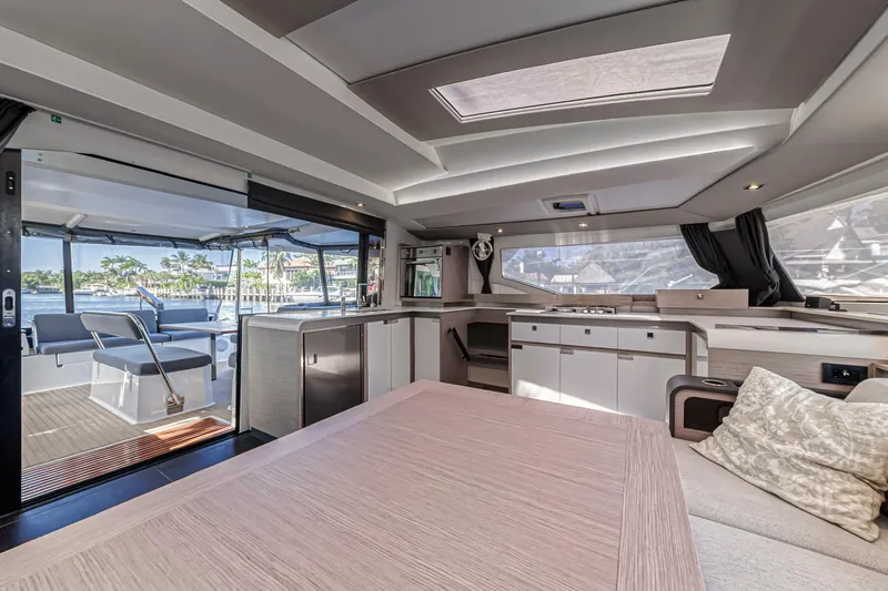 Temenos Yacht Photos Pics 