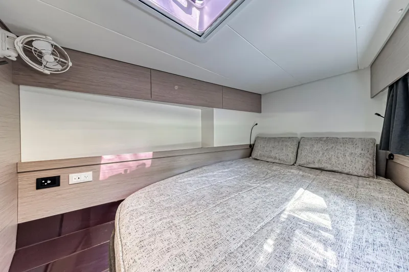 Temenos Yacht Photos Pics 