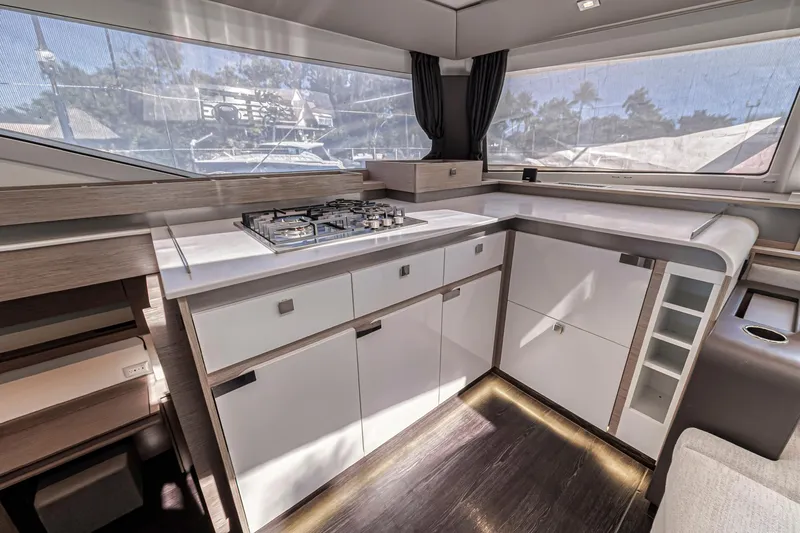 Temenos Yacht Photos Pics 