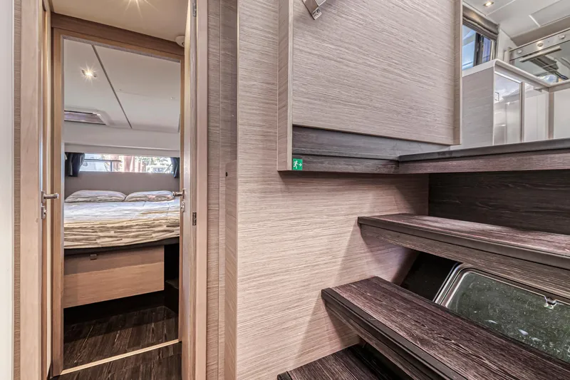 Temenos Yacht Photos Pics 