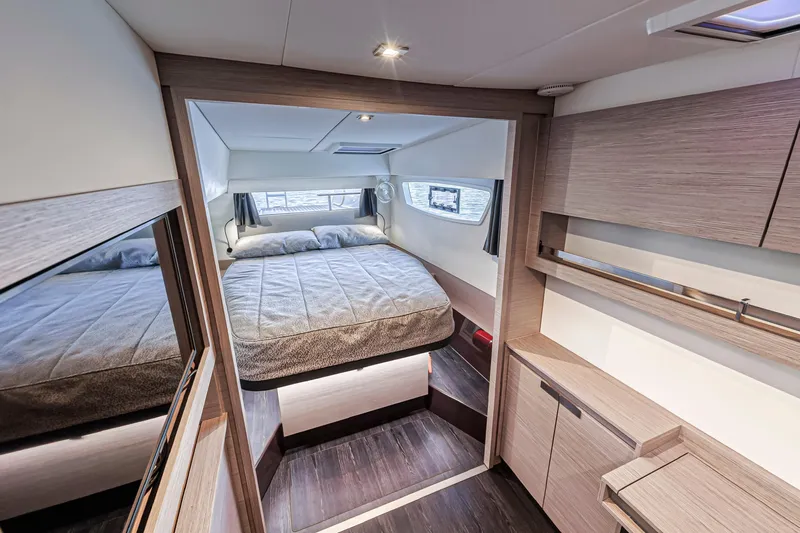 Temenos Yacht Photos Pics 