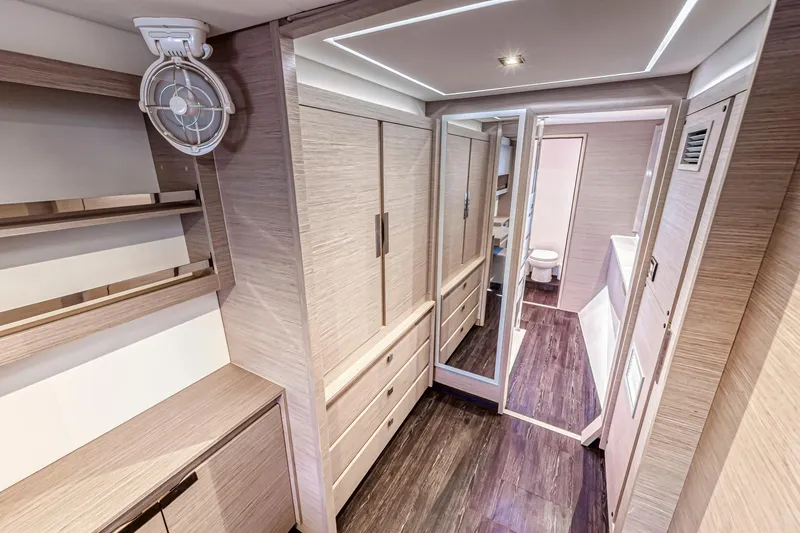 Temenos Yacht Photos Pics 