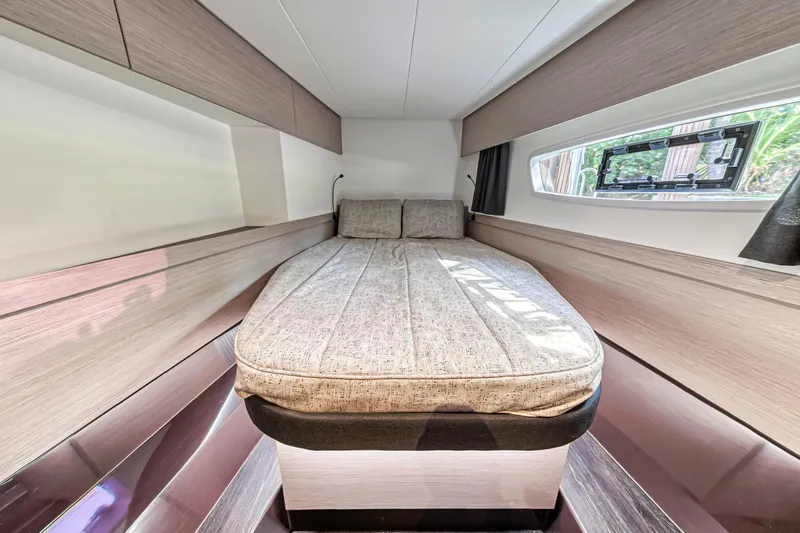 Temenos Yacht Photos Pics 