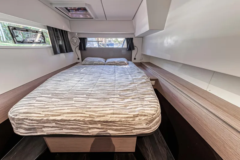 Temenos Yacht Photos Pics 