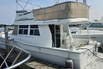 Mainship 390 Trawler
