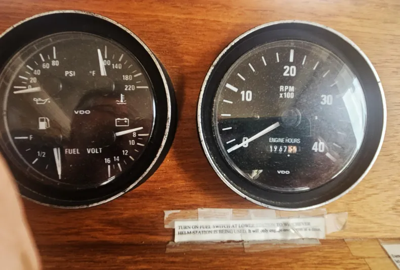 Sarah Stuart Yacht Photos Pics 