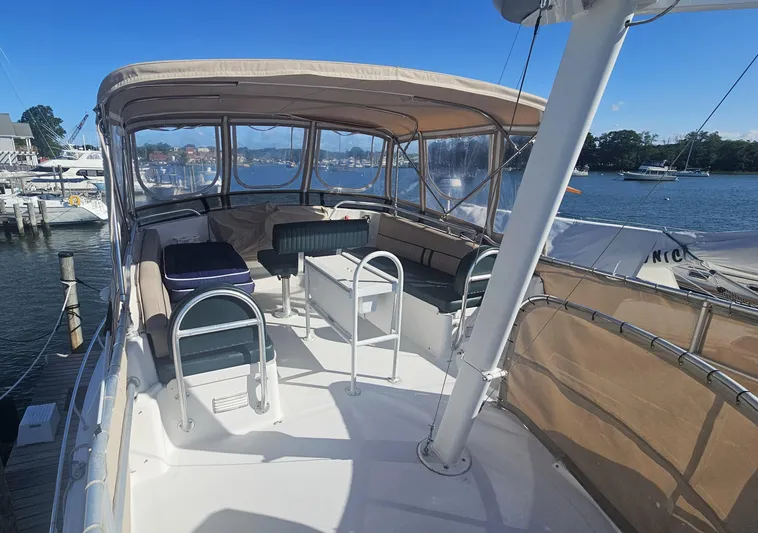 Sarah Stuart Yacht Photos Pics 