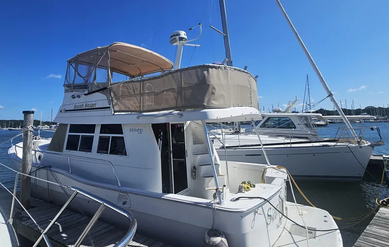 Sarah Stuart Yacht Photos Pics 