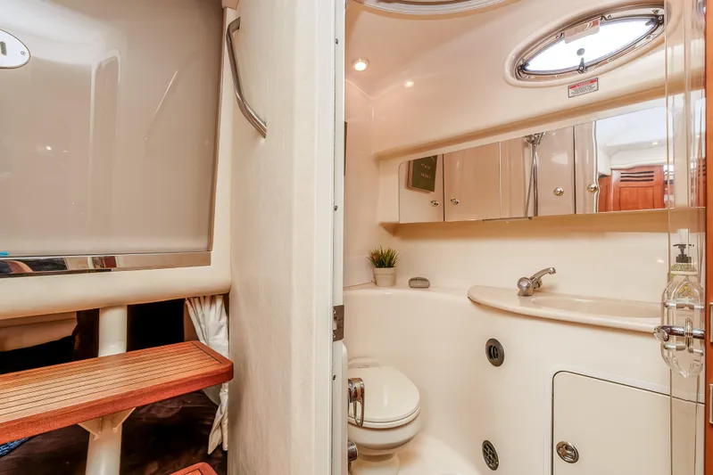 "pair-a-dice" Yacht Photos Pics 