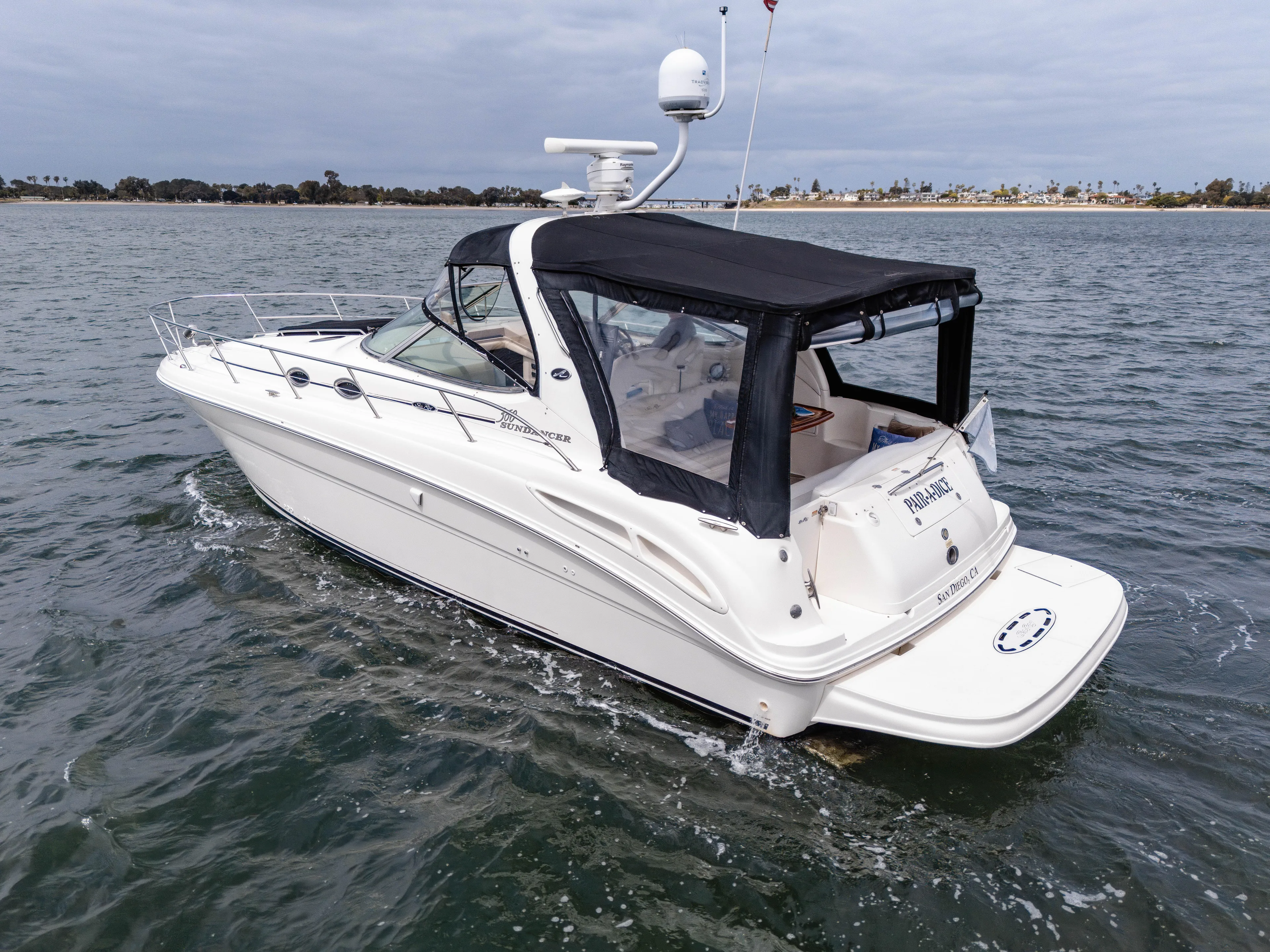 "pair-a-dice" Yacht Photos Pics 