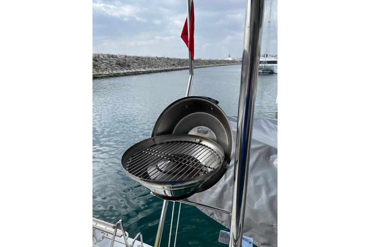 2020 Lagoon 52 