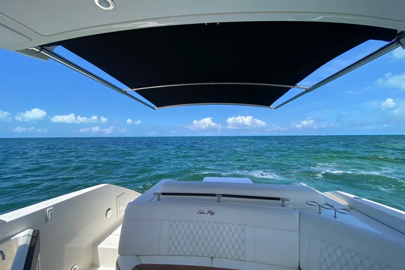 Ganso II Yacht Photos Pics Extended Sunshade