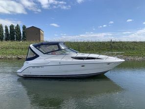 2004 Bayliner 305 Sb