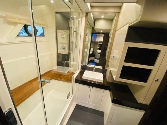 Stress Relief Yacht Photos Pics Master StateRoom Ensuite Head & Shower