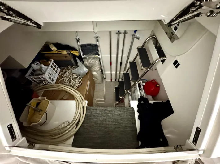 Stress Relief Yacht Photos Pics Extended Storage Area