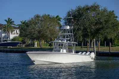 SeaVee 390Z