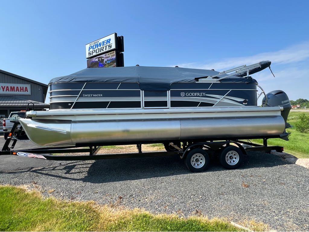 Godfrey Sweetwater 2286SB