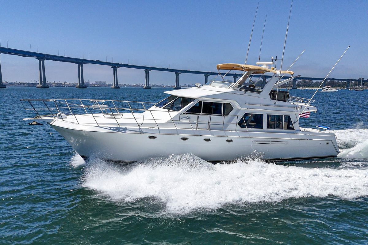 2004 Navigator 57 