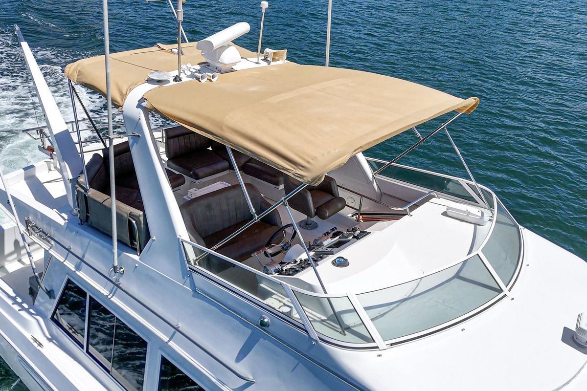 2004 Navigator 57 
