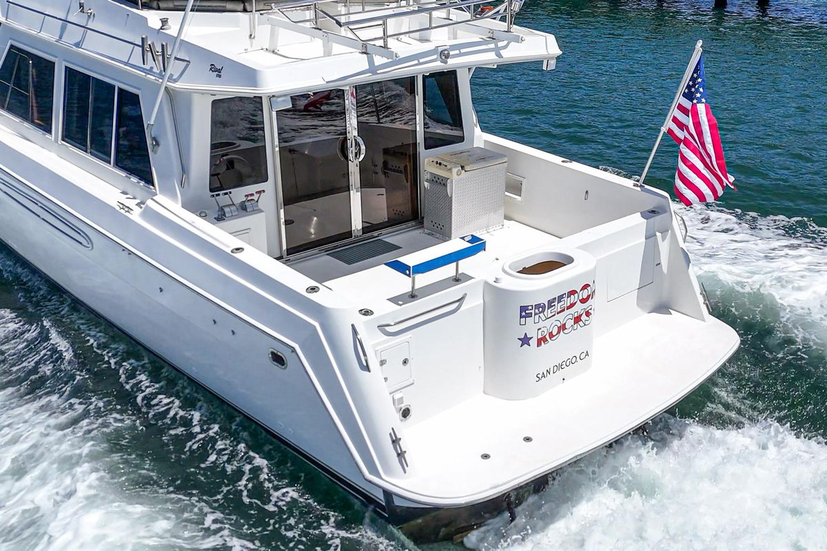 2004 Navigator 57 