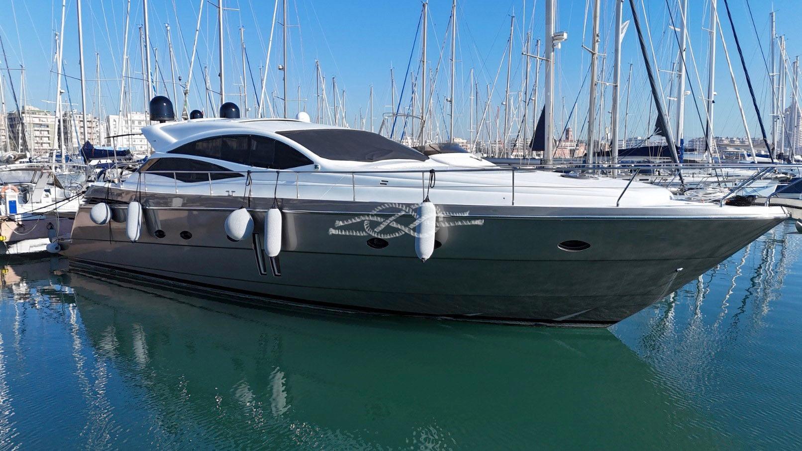 2006 Pershing 62