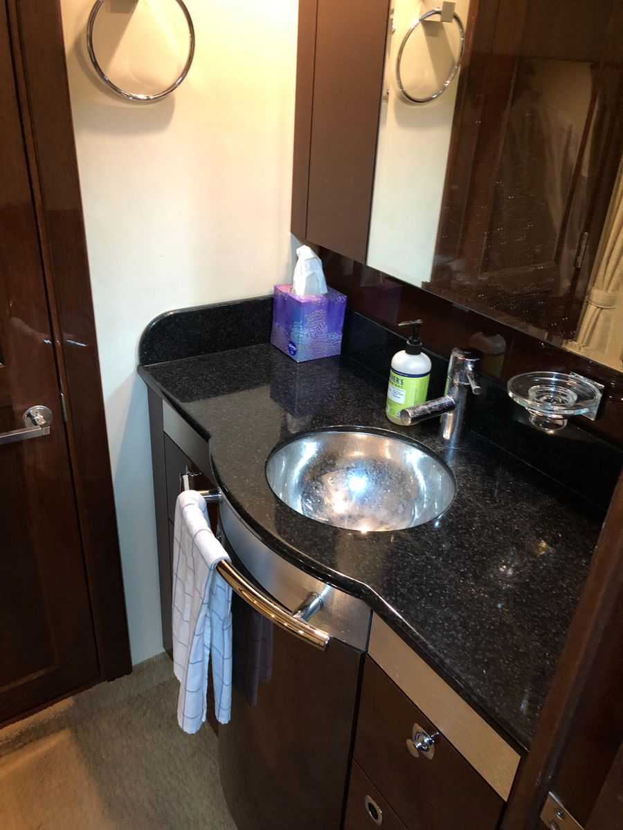 2010 Sea Ray 50 
