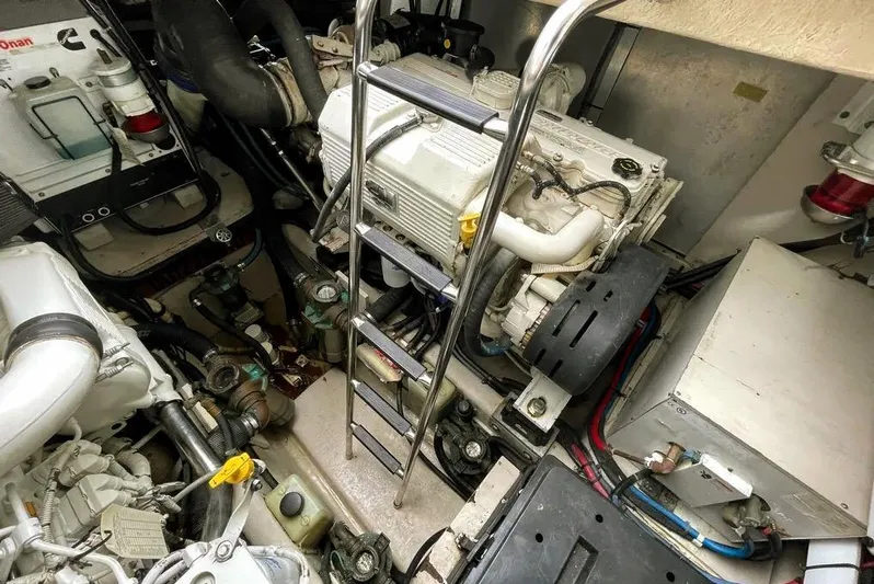 Down Time Yacht Photos Pics 