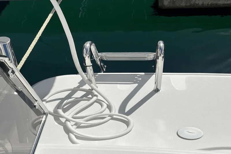 Sea Loft Yacht Photos Pics 