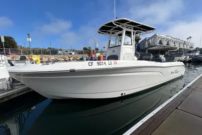 NauticStar 242L Offshore