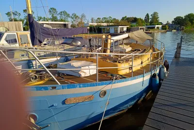 1980 Custom Danish Rose 31