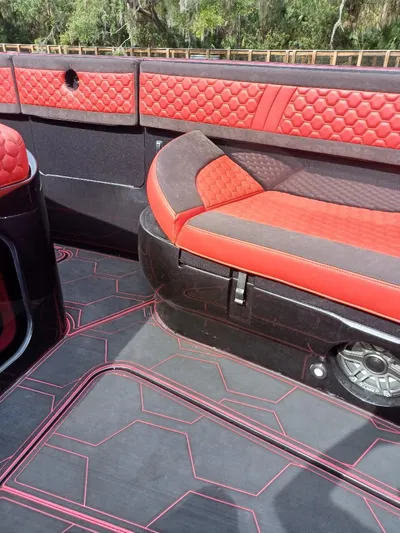 Special 100th Edition Yacht Photos Pics 