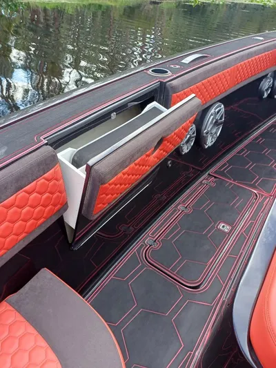 Special 100th Edition Yacht Photos Pics 