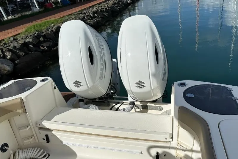 Wan Boat Yacht Photos Pics SCOUT BOAT 282 XSF