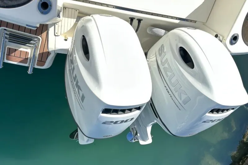 Wan Boat Yacht Photos Pics SCOUT BOAT 282 XSF