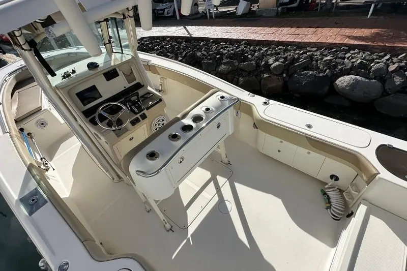 Wan Boat Yacht Photos Pics SCOUT BOAT 282 XSF