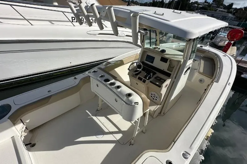 Wan Boat Yacht Photos Pics SCOUT BOAT 282 XSF