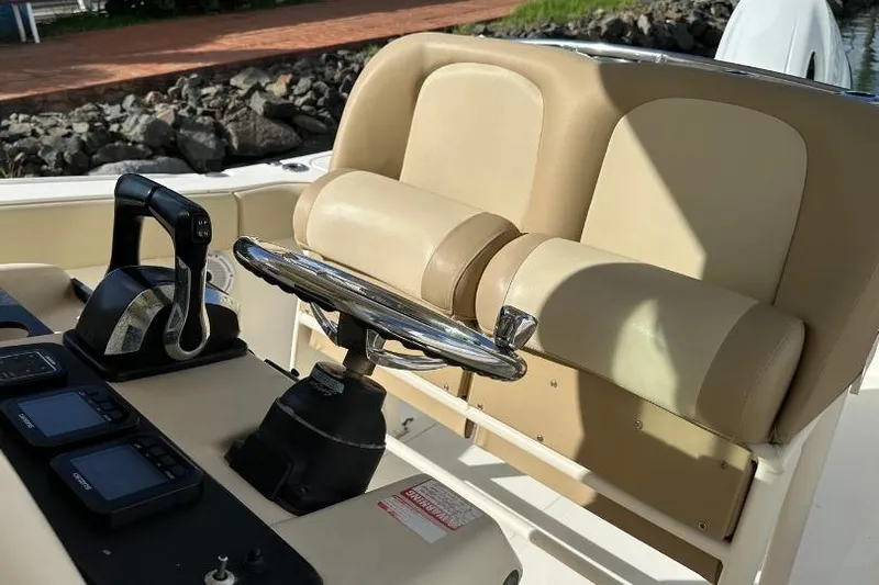 Wan Boat Yacht Photos Pics SCOUT BOAT 282 XSF